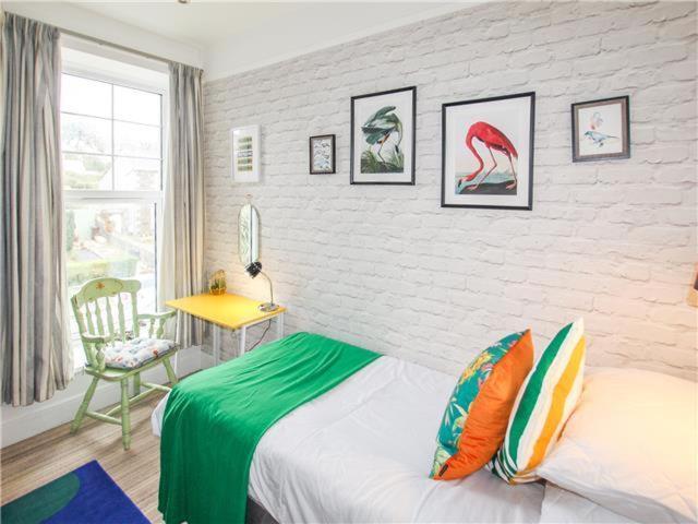 Lansdowne Simply Stay Redruth Ngoại thất bức ảnh