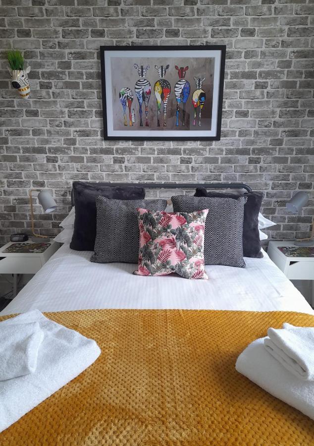 Lansdowne Simply Stay Redruth Ngoại thất bức ảnh